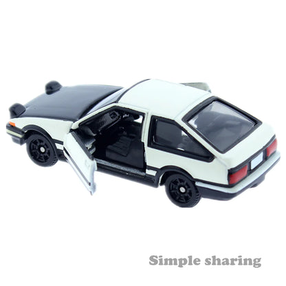 Dream Tomica NO. 145 Initial D AE86 TRUENO Toyota Takara Tomy Diecast Metal Car in Toy Vehicle Model Collection Anime